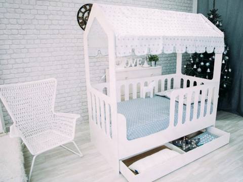 Кровать-домик ЛДСП белый с ящиком